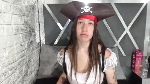 venurmorgan online show from October 31, 4:19 pm