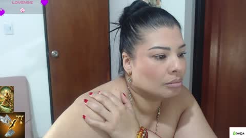 HI IM VENUS SMALL BOOBS  BIG HEART WARM PUSSY online show from May 15, 10:50 pm
