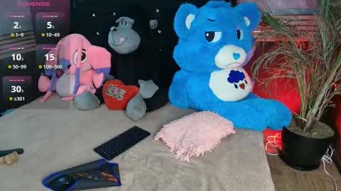 Snapshot of venus_26_ chatting on February 17, 11:33 pm eva online show from February 17, 11:33 pm