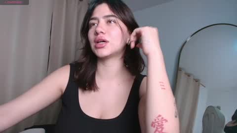 venus_art11 online show from August 2, 4:44 am