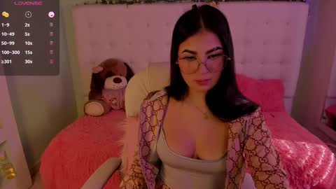 Venus online show from September 26, 1:48 pm