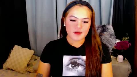 Snapshot of venus_colly chatting on November 30, 10:30 am I am Colly Your mystery girl online show from November 30, 10:30 am