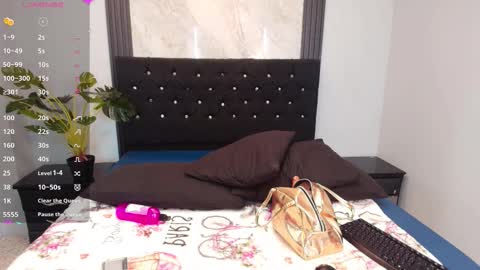 Medussa online show from November 30, 7:51 pm