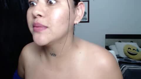 venus_menoza online show from February 26, 1:32 pm