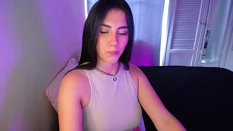 Snapshot of venus_starmodel chatting on December 5, 8:22 pm Venus online show from December 5, 8:22 pm