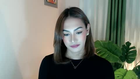 Venus Sunrise Bombshell online show from January 13, 7:08 pm