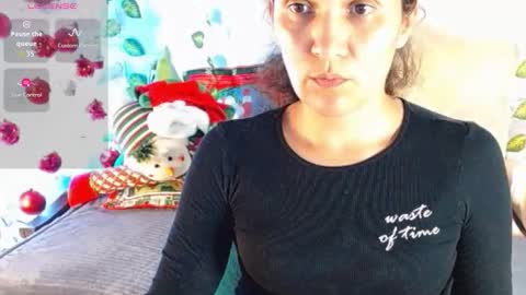 Snapshot of venus_swet chatting on December 15, 12:26 am Catalina online show from December 15, 12:26 am