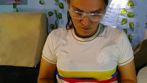 Snapshot of venus_swet chatting on May 18, 12:51 am Catalina online show from May 18, 12:51 am