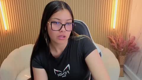 Venus  online show from January 13, 7:41 pm