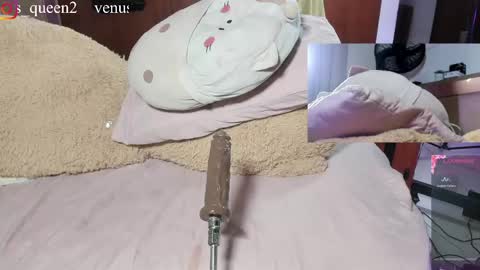 Snapshot of venusfatass chatting on April 24, 5:32 am Ali online show from April 24, 5:32 am
