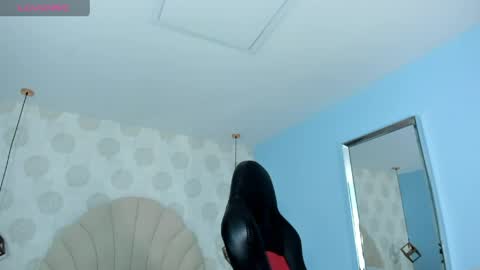 VENUS online show from May 19, 12:11 pm
