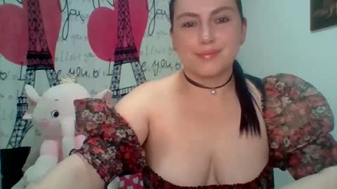Snapshot of venusina07 chatting on April 12, 7:13 am VENUSINA07 online show from April 12, 7:13 am
