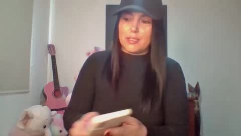 Snapshot of venusina07 chatting on May 8, 4:01 pm VENUSINA07 online show from May 8, 4:01 pm