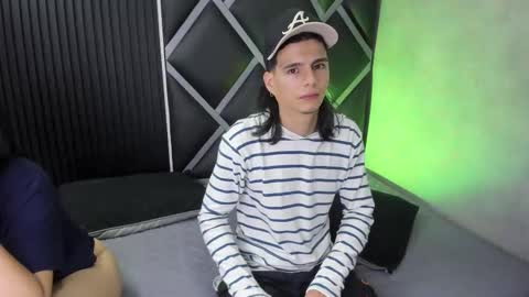 venuss09 online show from October 28, 9:39 pm