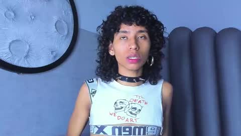 venuss_03 online show from September 24, 3:43 am