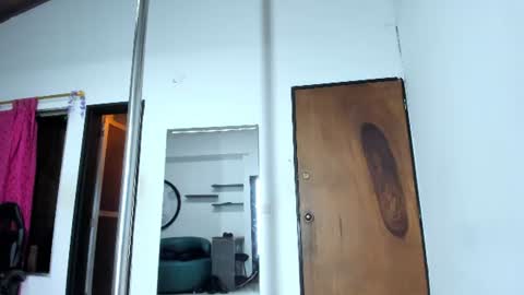 venuss_03 online show from July 4, 3:35 am