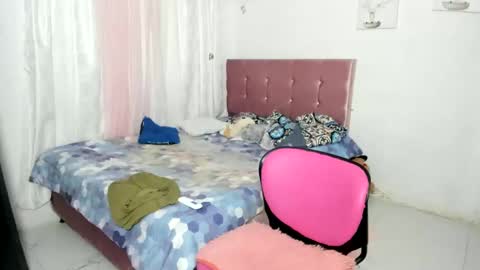 venus online show from November 5, 1:05 am