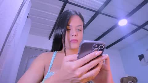 Snapshot of venuzconor chatting on October 17, 6:27 am ---Venuz--- online show from October 17, 6:27 am