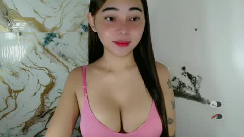Snapshot of veola_sexy chatting on July 2, 10:27 pm veola_sexy online show from July 2, 10:27 pm