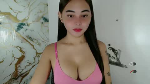 Snapshot of veola_sexy chatting on July 4, 11:11 pm veola_sexy online show from July 4, 11:11 pm