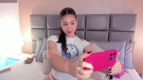 Snapshot of vera_price_ chatting on May 26, 12:34 pm Vera online show from May 26, 12:34 pm
