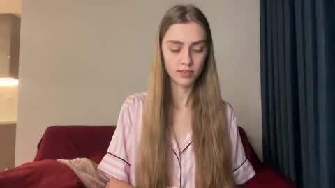 verablanc online show from June 25, 4:34 am