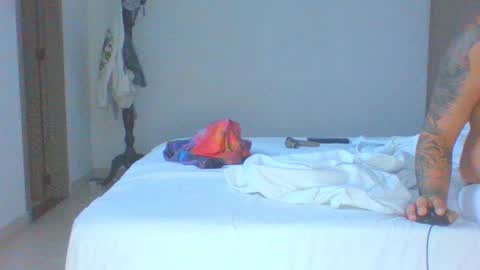 Snapshot of vergagolosa22 chatting on January 6, 10:58 pm vergagolosa22 online show from January 6, 10:58 pm