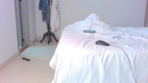 Snapshot of vergagolosa22 chatting on January 9, 3:58 am vergagolosa22 online show from January 9, 3:58 am