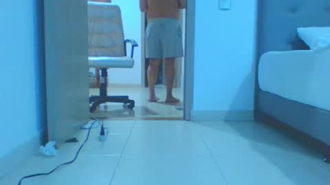 Snapshot of vergagolosa22 chatting on January 26, 1:41 am vergagolosa22 online show from January 26, 1:41 am