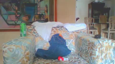 Snapshot of vergagolosa22 chatting on February 9, 3:23 pm vergagolosa22 online show from February 9, 3:23 pm