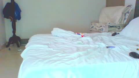 Snapshot of vergagolosa22 chatting on February 18, 8:14 pm vergagolosa22 online show from February 18, 8:14 pm