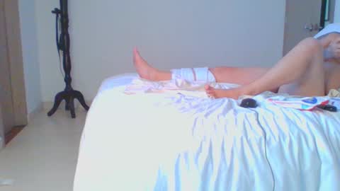 Snapshot of vergagolosa22 chatting on March 1, 12:23 pm vergagolosa22 online show from March 1, 12:23 pm