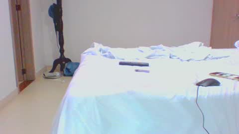 Snapshot of vergagolosa22 chatting on March 4, 7:30 am vergagolosa22 online show from March 4, 7:30 am