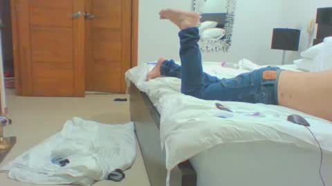 Snapshot of vergagolosa22 chatting on October 10, 6:12 am vergagolosa22 online show from October 10, 6:12 am