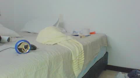 vergagolosa22 online show from April 11, 9:57 am