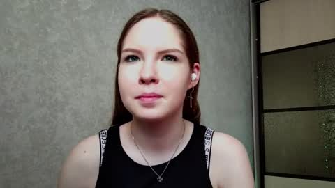 Snapshot of vernettaorlikowski chatting on October 18, 8:37 am Vetta online show from October 18, 8:37 am