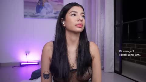 vero_cam online show from November 13, 12:09 am