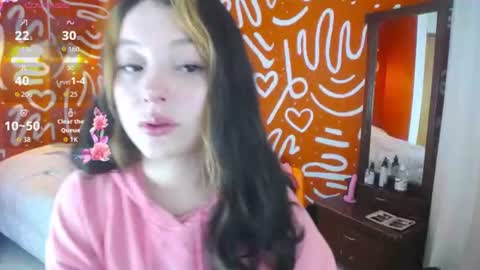 Snapshot of vero_doll12 chatting on June 18, 1:48 pm Verinica online show from June 18, 1:48 pm