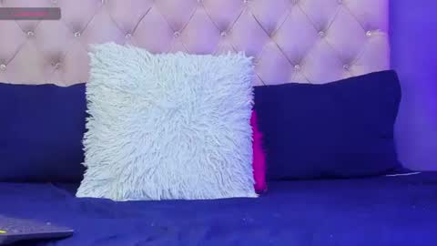 Vero Ivanova online show from July 3, 8:04 pm