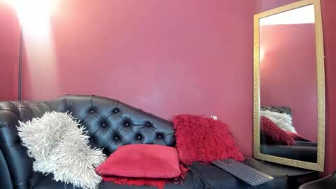 Vero online show from December 25, 4:11 pm