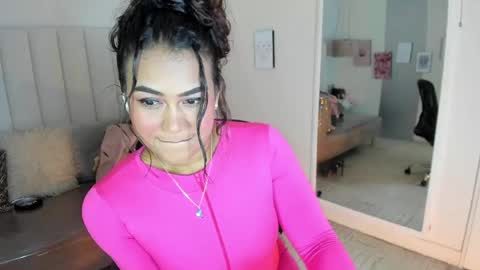 Snapshot of veronica_b07 chatting on May 8, 4:12 pm Veronica3 online show from May 8, 4:12 pm