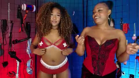 Snapshot of veronica_bdsm chatting on November 11, 4:45 am veronica_bdsm online show from November 11, 4:45 am