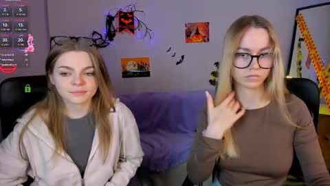 Ronni online show from October 20, 7:03 pm