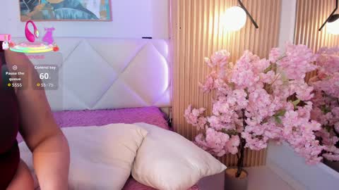 Snapshot of veronica_hill_ chatting on April 1, 3:07 am veronica_hill_ online show from April 1, 3:07 am