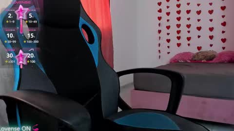 Veronica online show from February 19, 1:06 pm