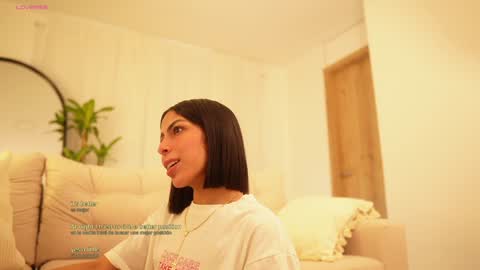 Veronica online show from December 5, 11:49 am