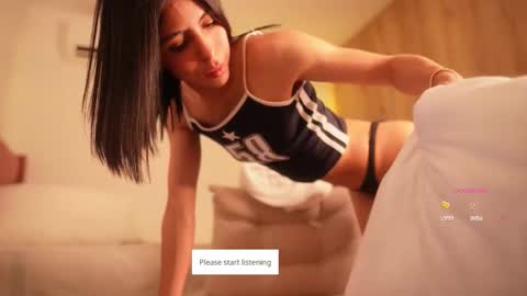 Snapshot of veronica_mendez1 chatting on February 15, 10:58 am Veronica online show from February 15, 10:58 am