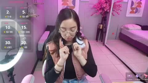 Snapshot of veronica_miiller chatting on April 24, 7:49 pm veronica online show from April 24, 7:49 pm