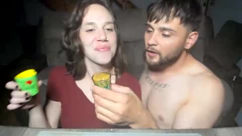 veronicaandalex online show from May 9, 5:01 am