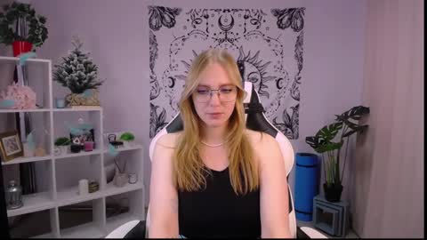 VERONICA online show from February 3, 6:34 am